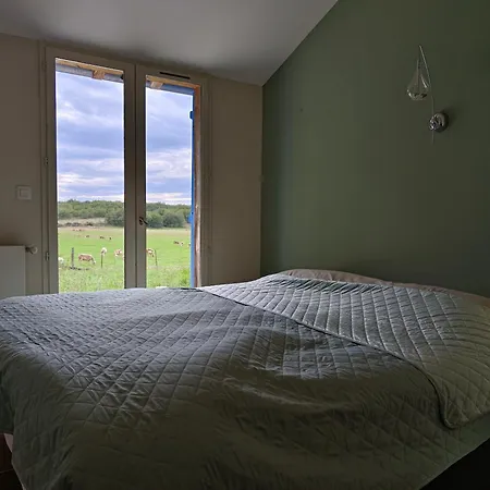 Valades - Avec Piscine Et Vue בית נופש