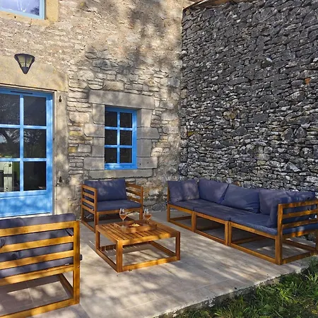 בית נופש Valades - Avec Piscine Et Vue