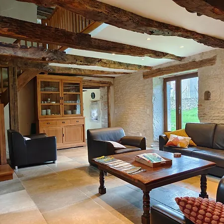 בית נופש Valades - Avec Piscine Et Vue סן-אנטונין