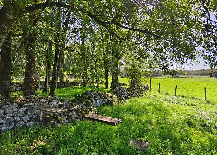 펜션 Valades - Avec Piscine Et Vue